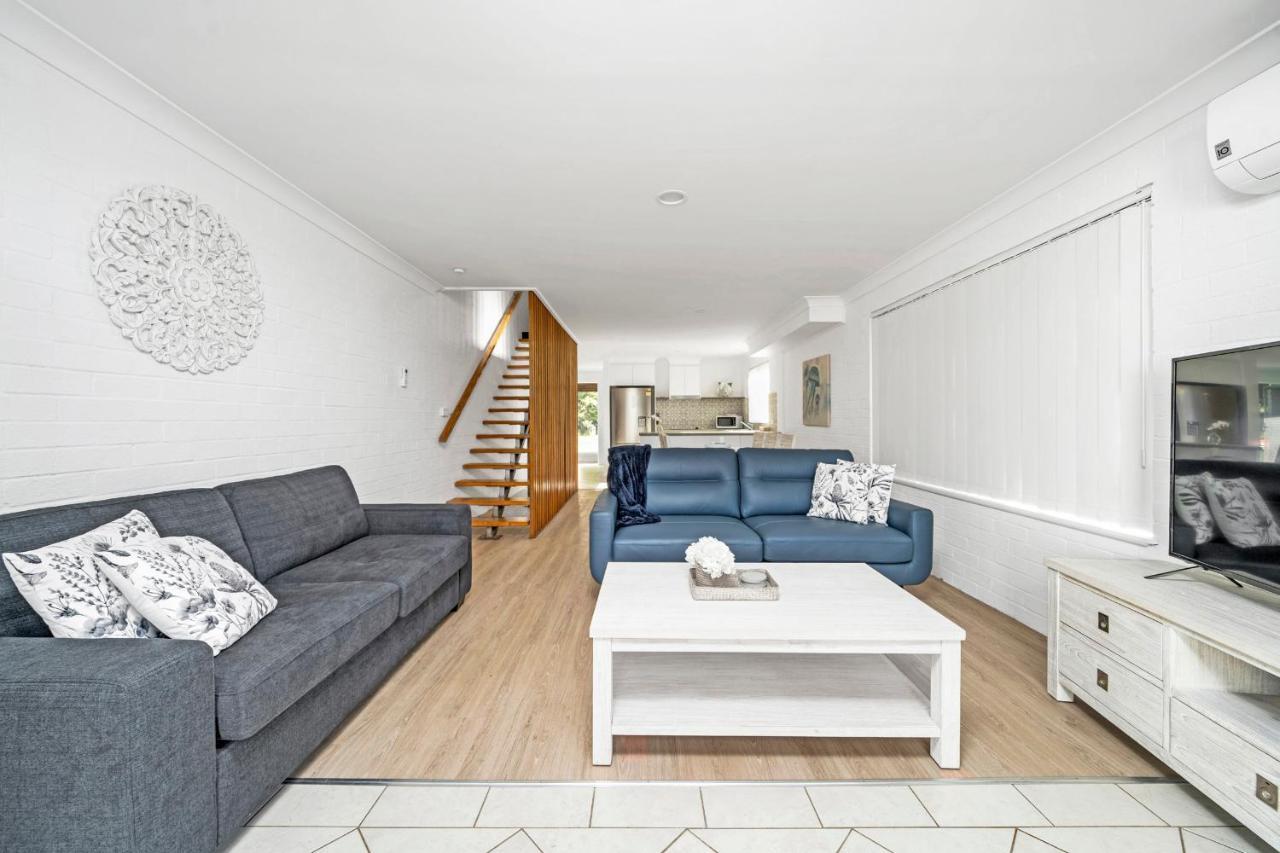 Husky 56 Beachfront Villa'S - Great Location On The Beach Huskisson Eksteriør bilde