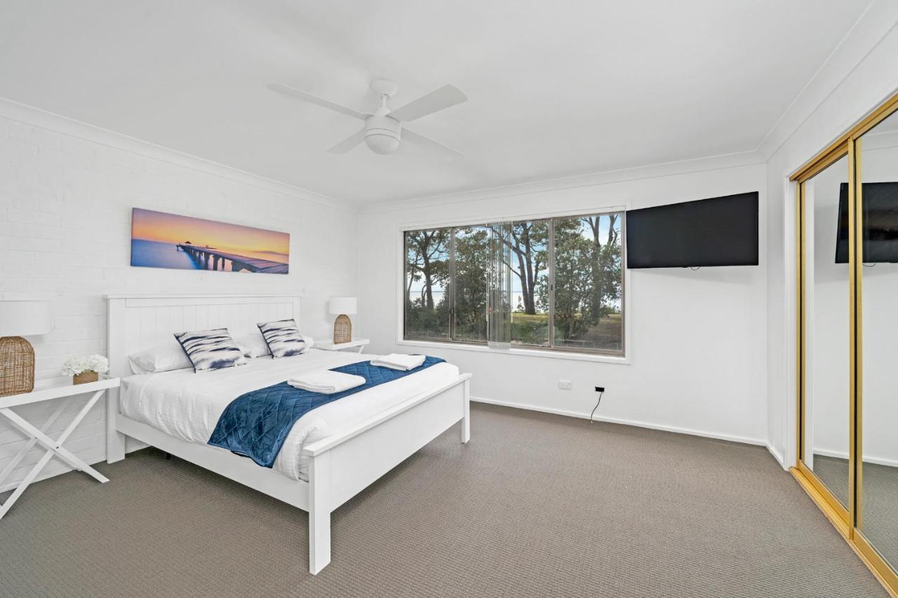 Husky 56 Beachfront Villa'S - Great Location On The Beach Huskisson Eksteriør bilde