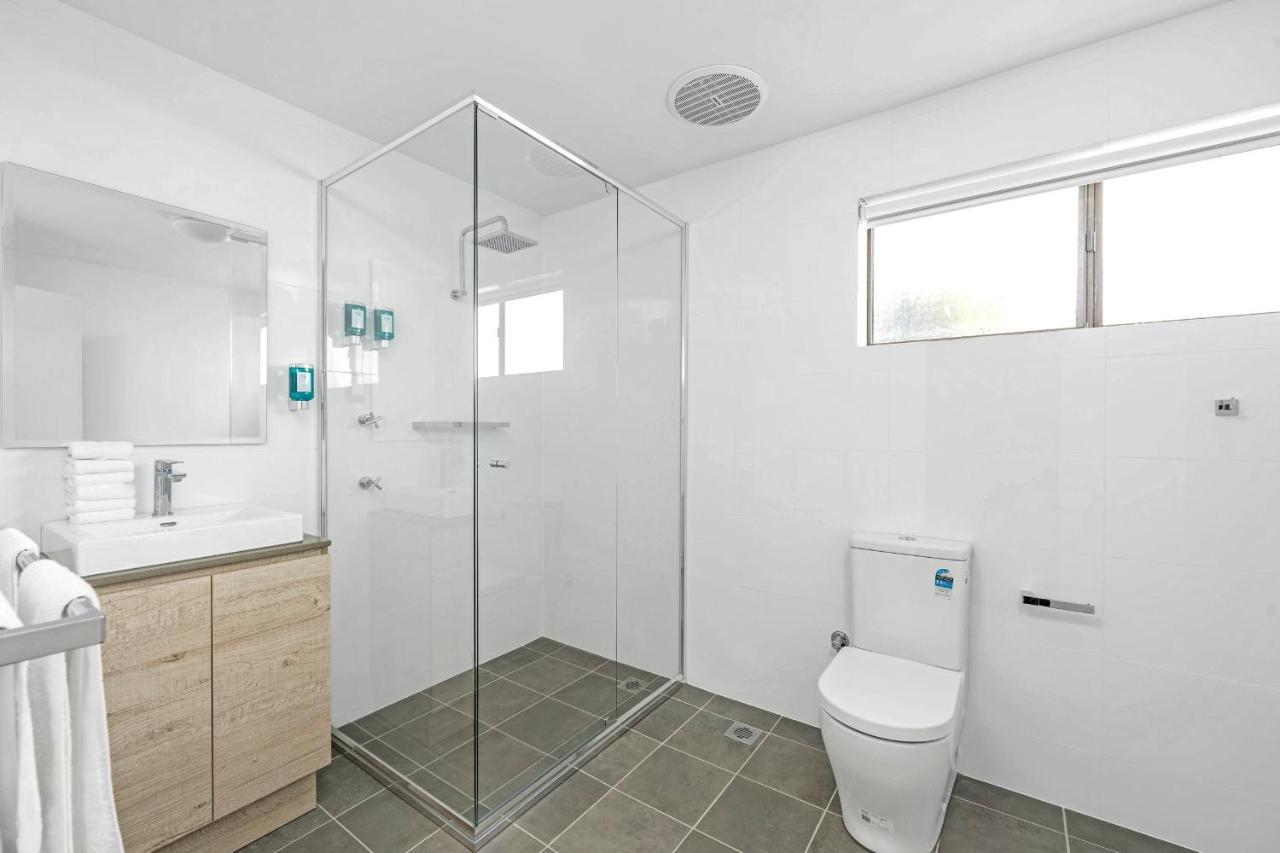 Husky 56 Beachfront Villa'S - Great Location On The Beach Huskisson Eksteriør bilde