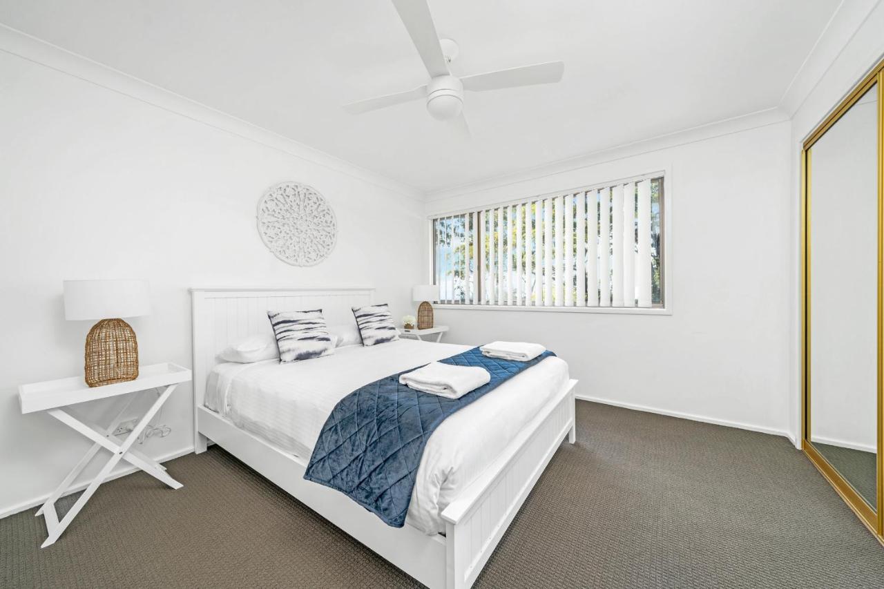 Husky 56 Beachfront Villa'S - Great Location On The Beach Huskisson Eksteriør bilde